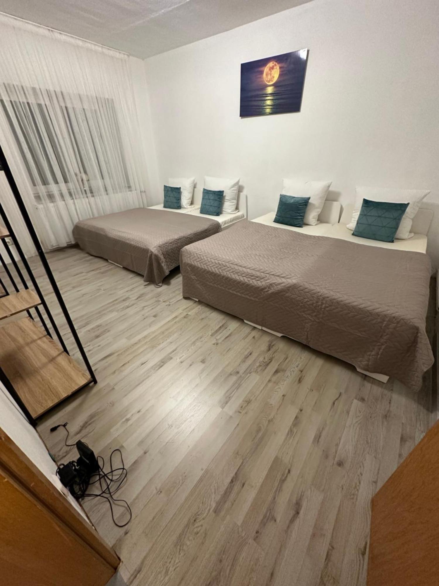 Apartment Smile 5 *